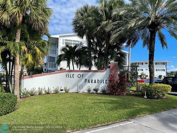 450 Paradise Isle Blvd, Hallandale Beach, FL 33009
