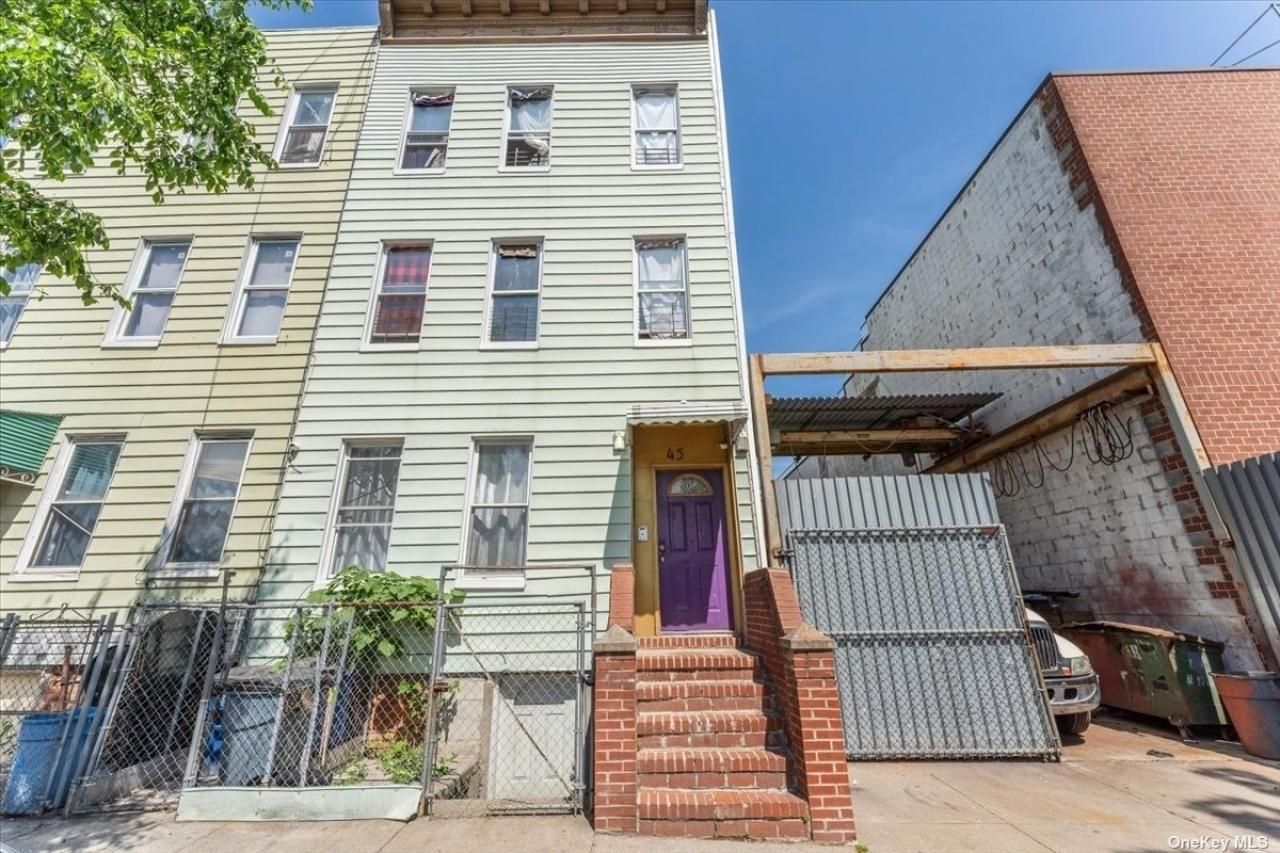 45 Hinsdale Street, Brooklyn, NY 11207 Main Photo