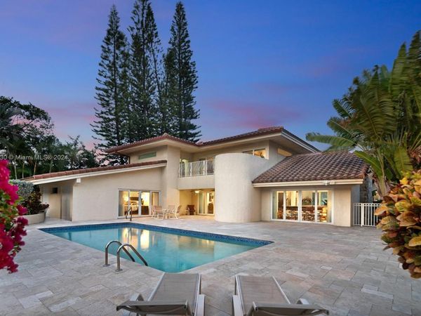 530 Ocean Blvd, Golden Beach, FL 33160