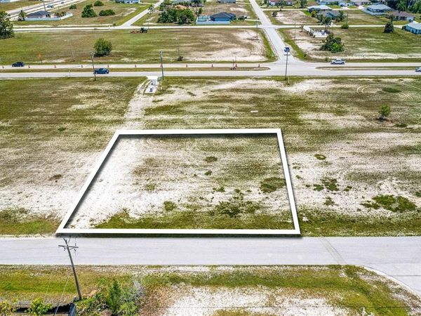 26 NW 16TH TERRACE, CAPE CORAL, FL 33993