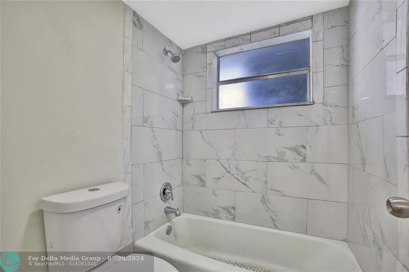 4050 NW 42nd Avenue, Unit 312, Lauderdale Lakes, FL 33319 Photo