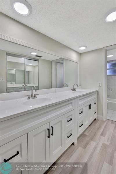 4050 NW 42nd Avenue, Unit 312, Lauderdale Lakes, FL 33319 Photo