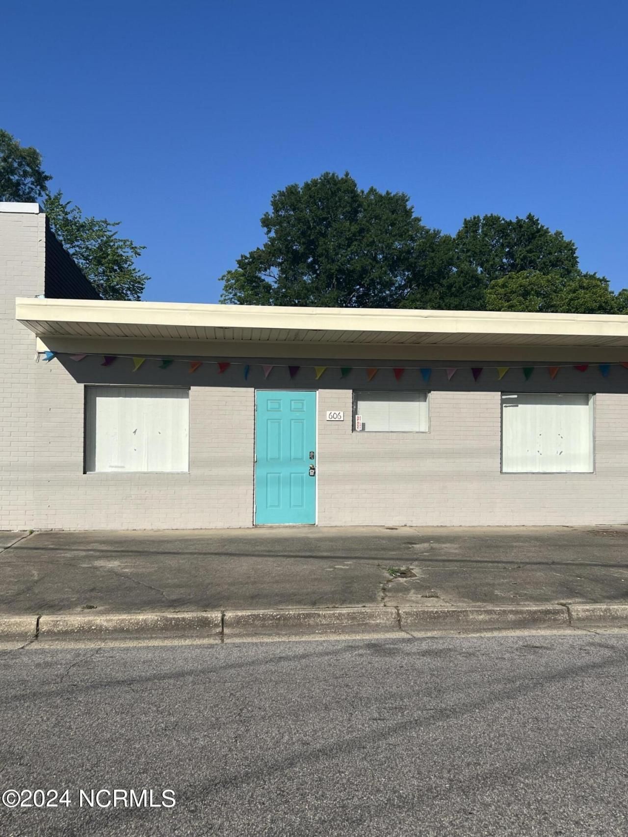 606 Fairview Avenue Sw, Wilson, NC 27893 Main Photo