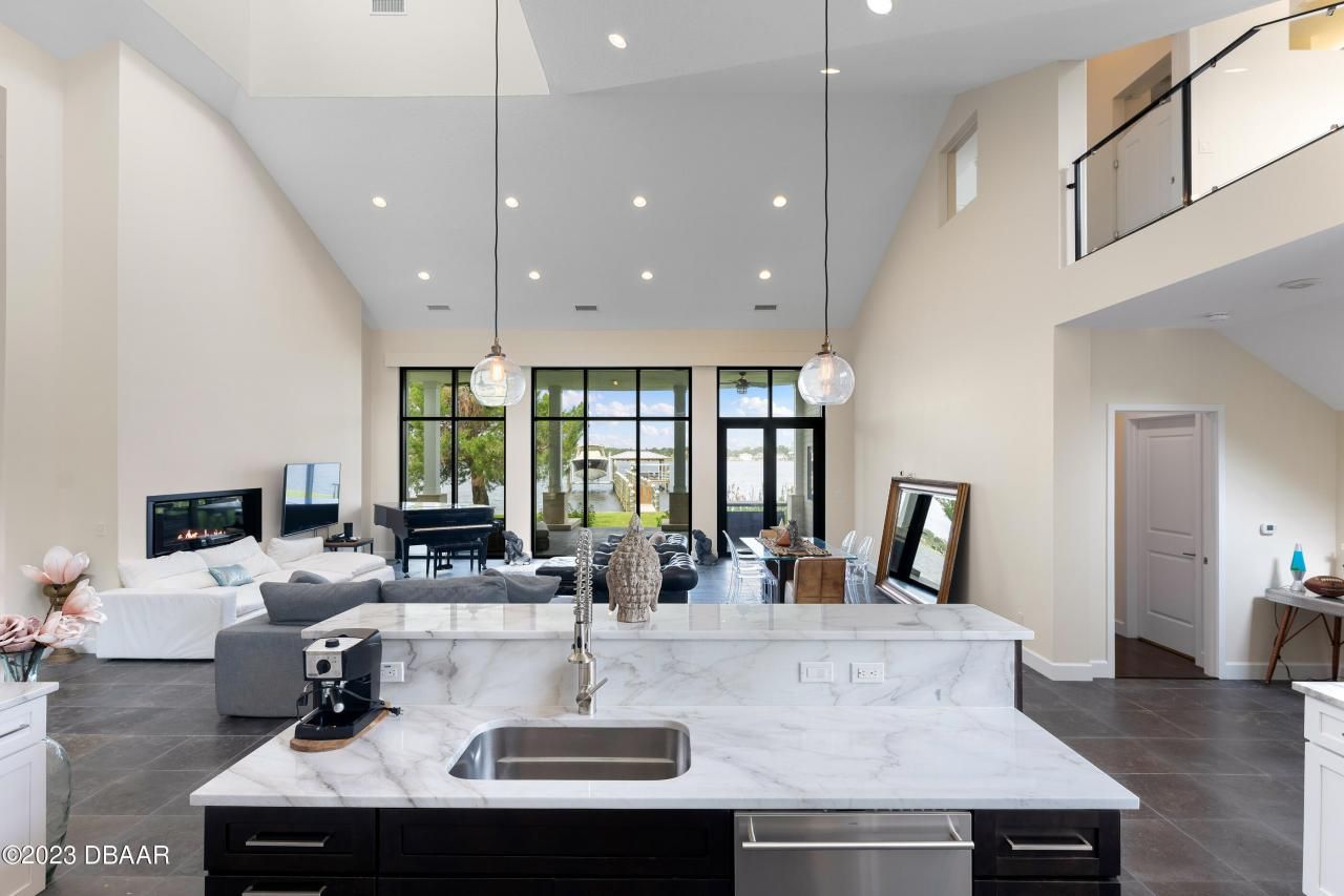 200 John Anderson Drive, Ormond Beach, FL 32176 Photo