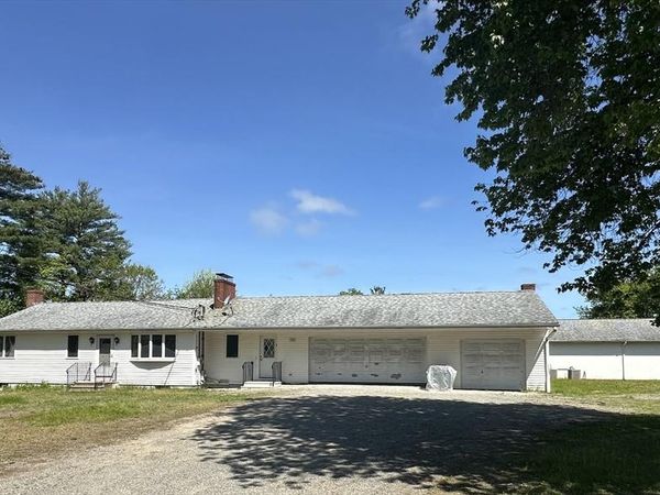 748 River St, Unit 1, Palmer, MA 01069