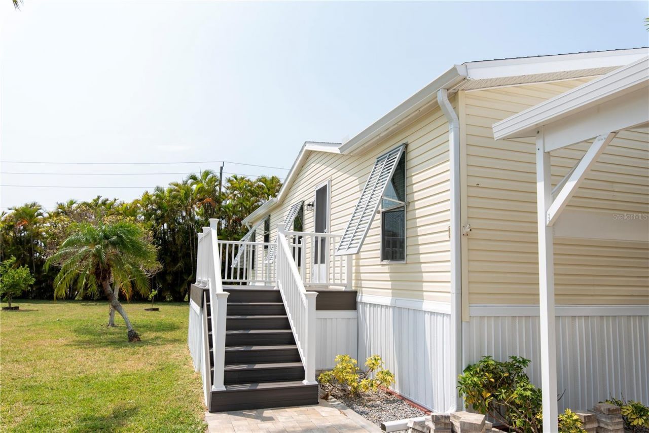 23 Holland Drive, Punta Gorda, FL 33950 Photo