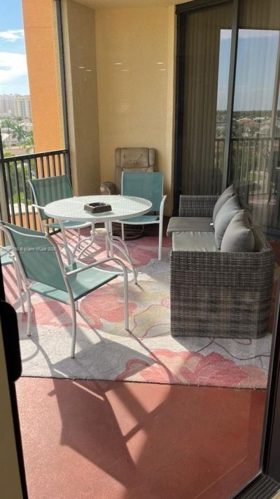 5793 Cape Harbour Dr, Unit 613, Cape Coral, FL 33914 Photo