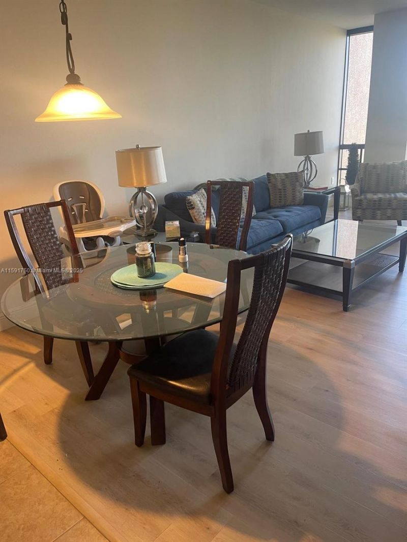 5793 Cape Harbour Dr, Unit 613, Cape Coral, FL 33914 Photo