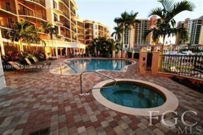 5793 Cape Harbour Dr, Unit 613, Cape Coral, FL 33914 Photo