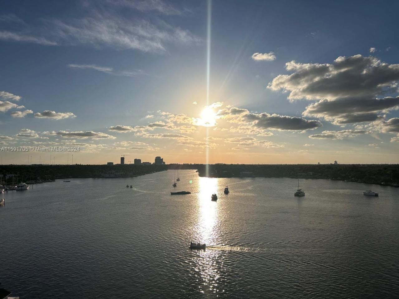 777 N Ocean Dr, Unit N302, Hollywood, FL 33019 Photo