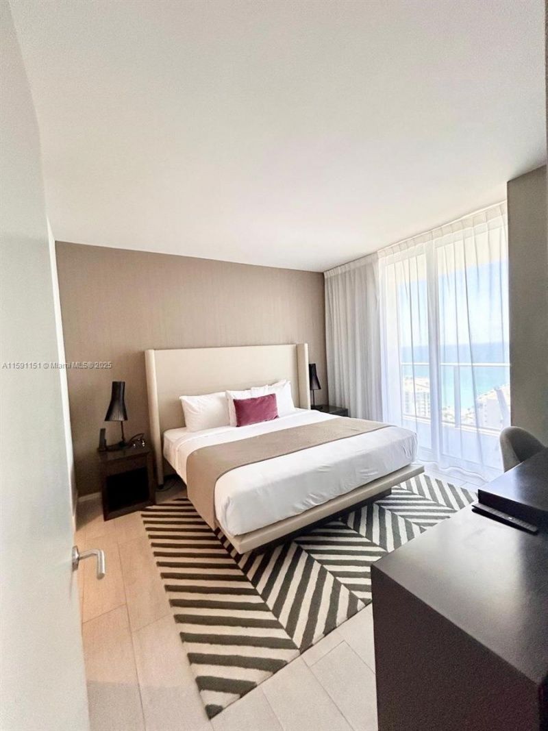 4010 S Ocean Dr, Unit R2407, Hollywood, FL 33019 Photo