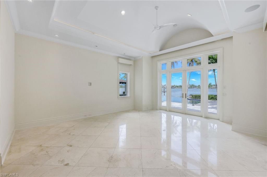 970 Aqua Cir, Naples, Fl 34102 Photo