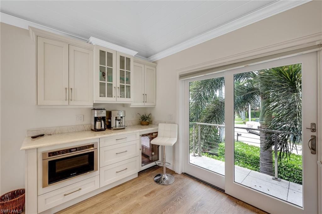 970 Aqua Cir, Naples, Fl 34102 Photo