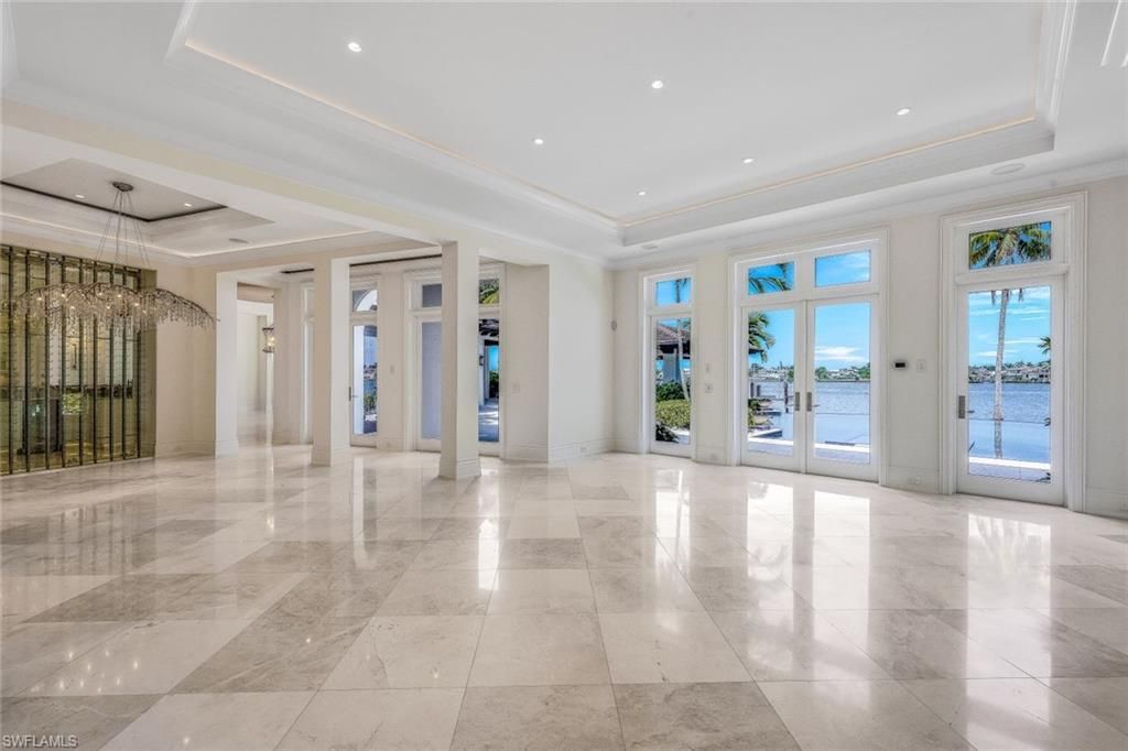 970 Aqua Cir, Naples, Fl 34102 Photo