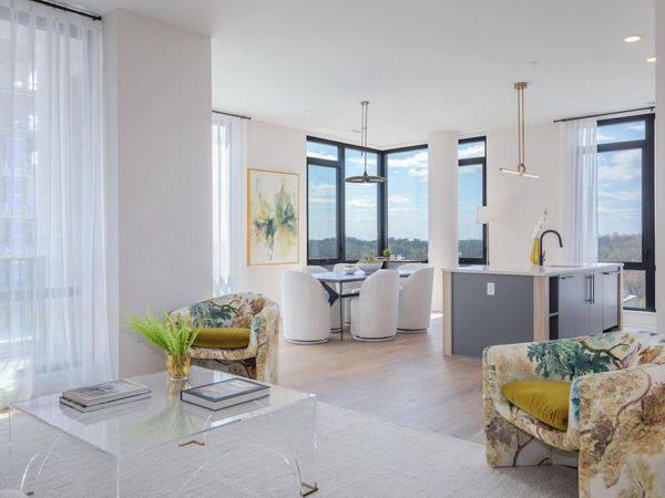 255 W. FALLS STATION BOULEVARD, Unit PH1, FALLS CHURCH, VA 22046