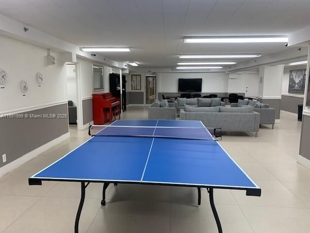 100 Lincoln Rd, Unit 711, Miami Beach, FL 33139 Photo