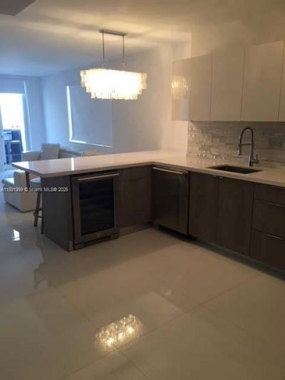 100 Lincoln Rd, Unit 711, Miami Beach, FL 33139 Photo