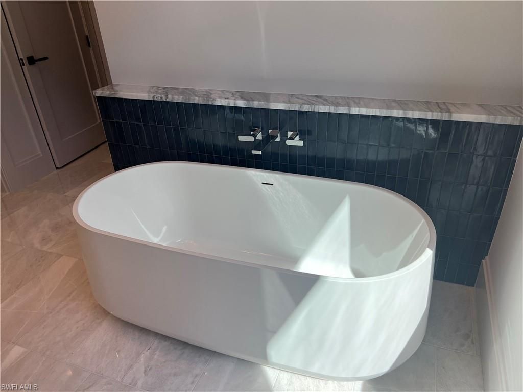 6708 Newport Rd, Naples, FL 34109 Photo