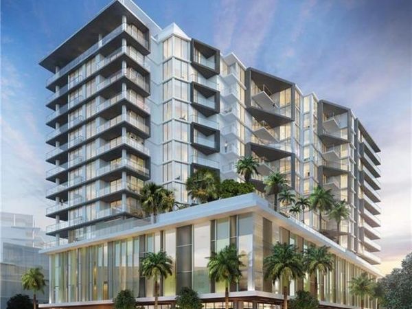 1925 Metropolitan BLVD, Unit 703, NAPLES, FL 34104