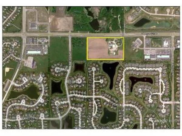 9105 Algonquin Road, Huntley, IL 60142