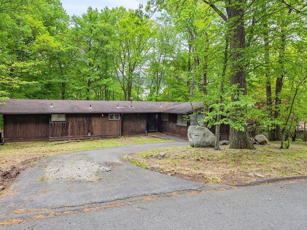 22 Halley Drive, Pomona, NY 10970