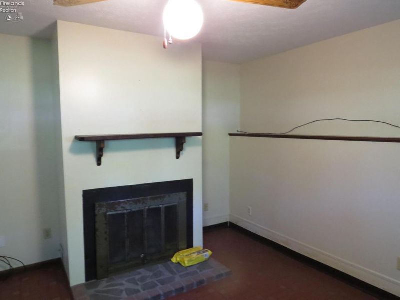 671 S S. Lake St., Amherst, OH 44001 Photo 26