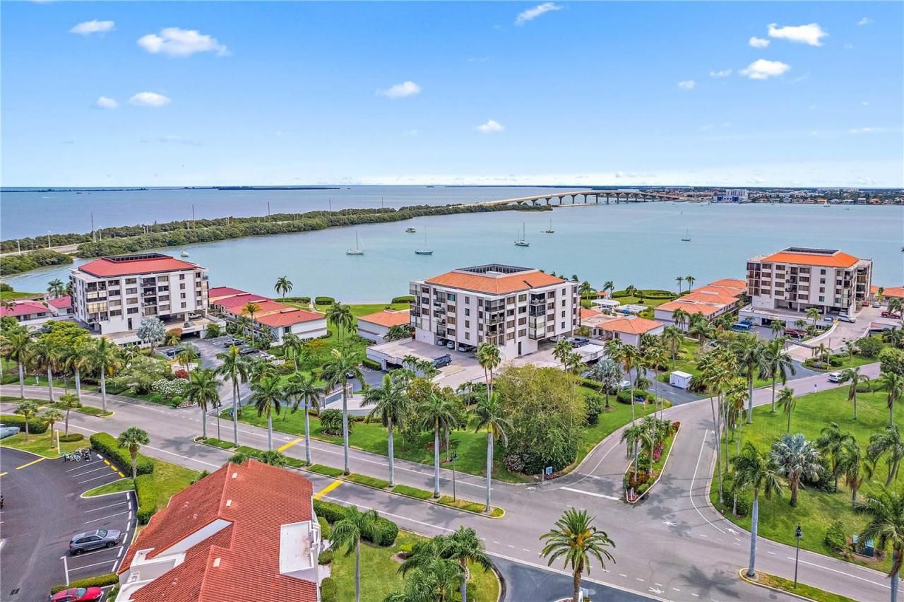 6357 Bahia Del Mar Boulevard, Unit 307, Saint Petersburg, FL 33715 Photo