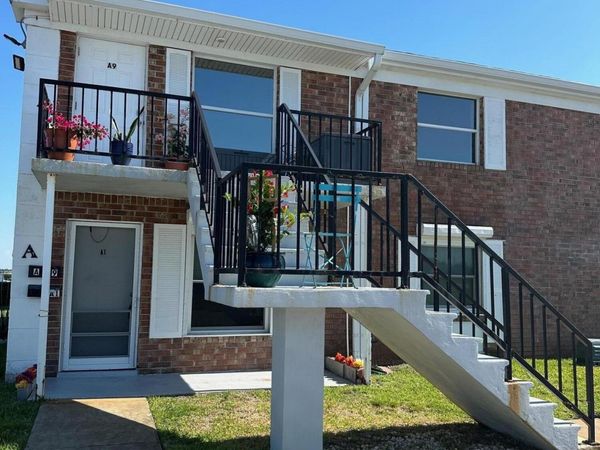 190 E Olmstead Drive, Unit A1, Titusville, FL 32780