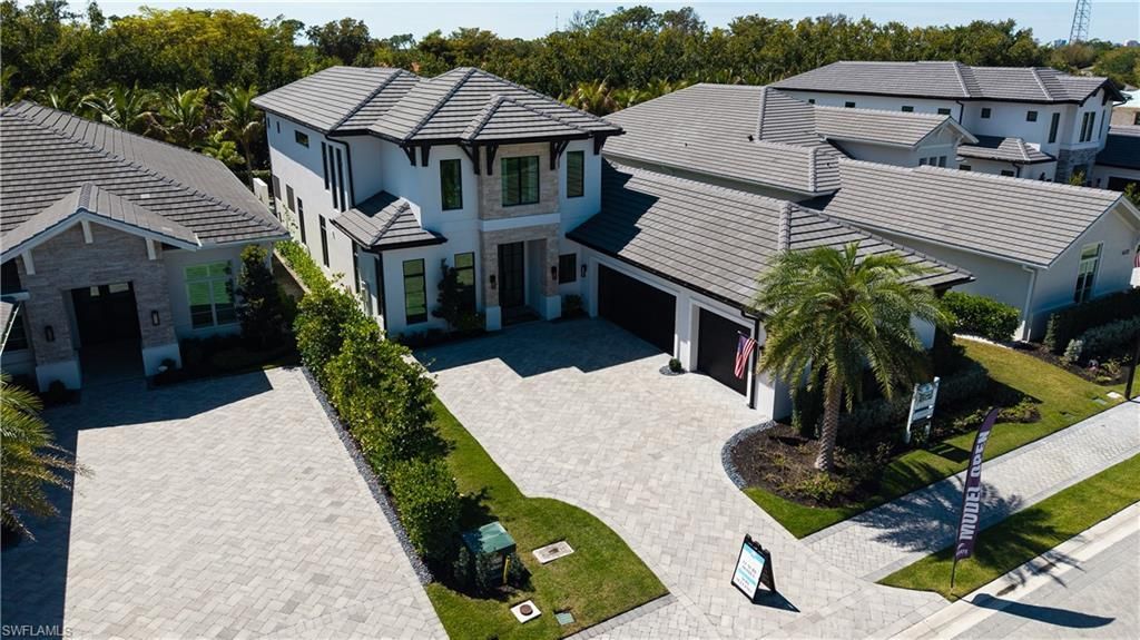 6650 Palisades Ave, Naples, FL 34109 Photo