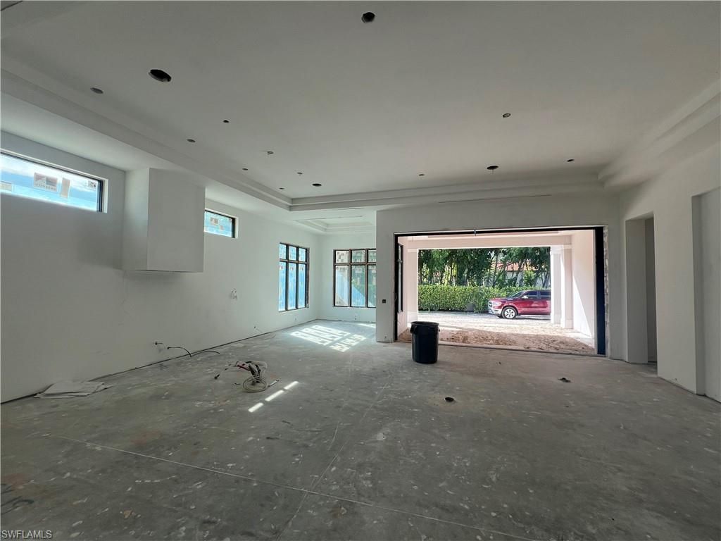 6650 Palisades Ave, Naples, FL 34109 Photo
