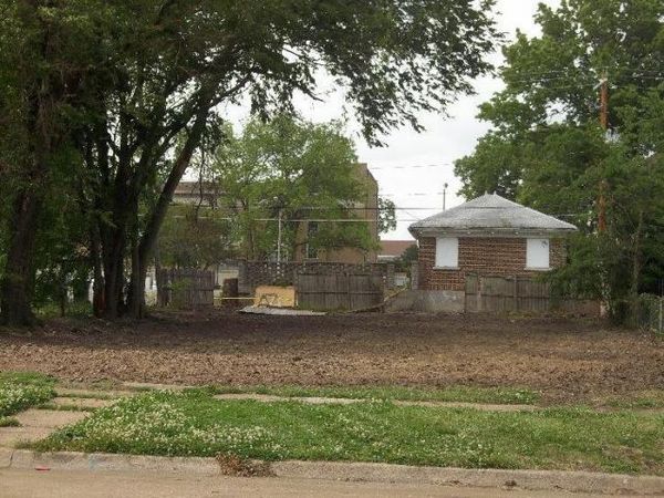 1613 Belmont Avenue, Parsons, KS 67357