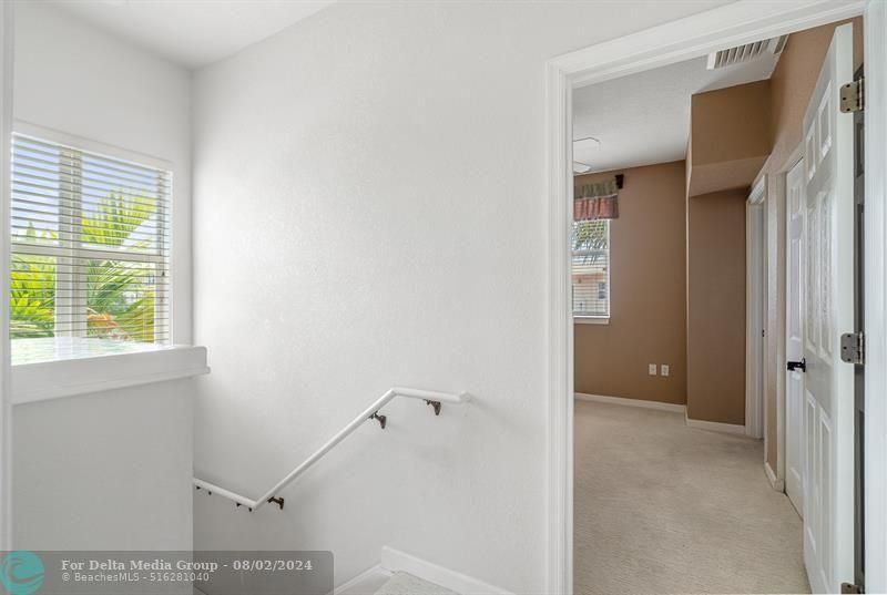 2005 Oceanwalk Terrace, Unit 300, Pompano Beach, FL 33062 Photo