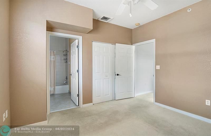 2005 Oceanwalk Terrace, Unit 300, Pompano Beach, FL 33062 Photo