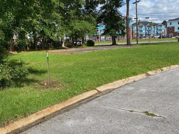 16005 Lemoyne Boulevard, Biloxi, MS 39532