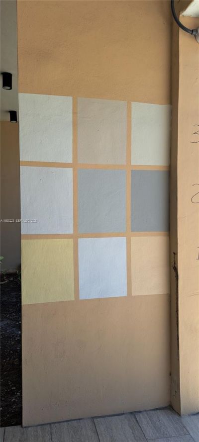 427 Golden Isles Dr, Unit 5H, Hallandale Beach, FL 33009 Photo