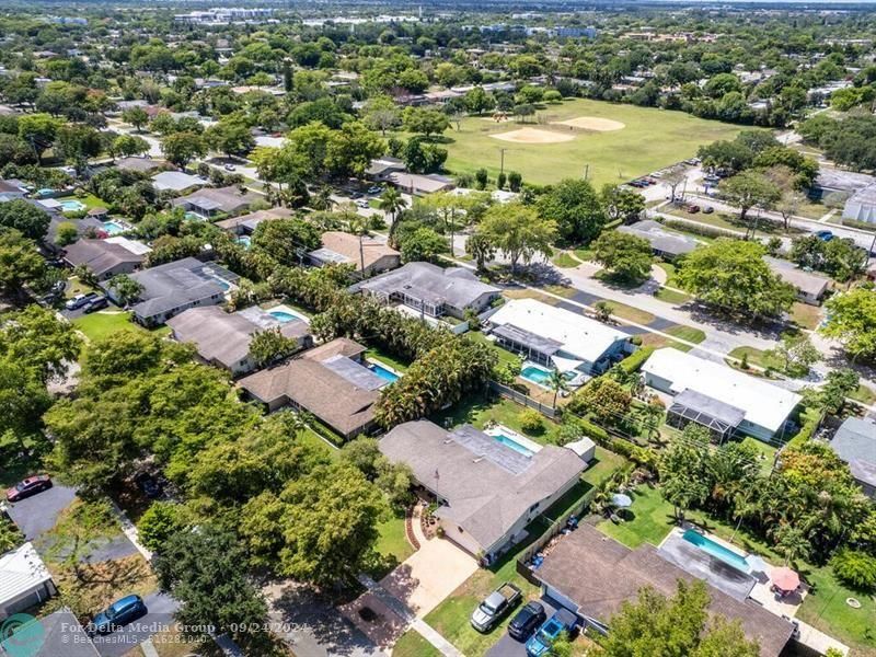 7121 NW 11th Court, Plantation, FL 33313 Photo