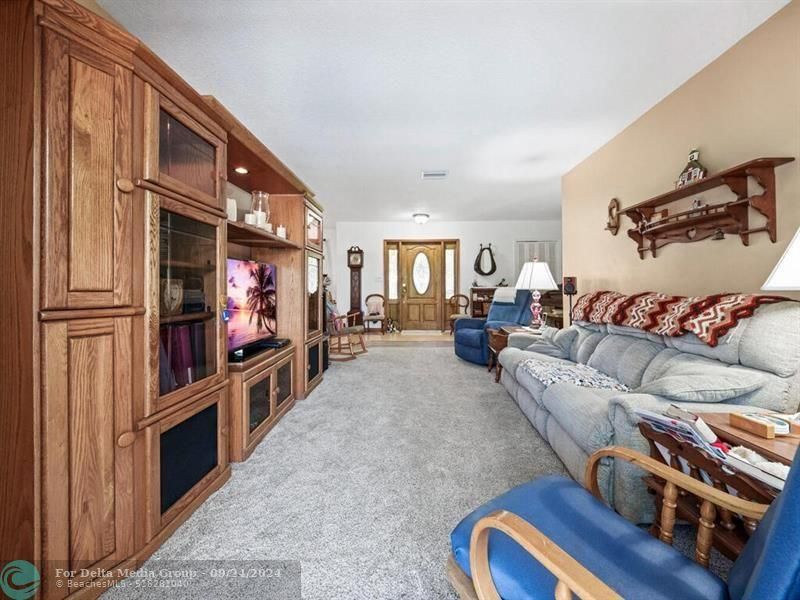 7121 NW 11th Court, Plantation, FL 33313 Photo