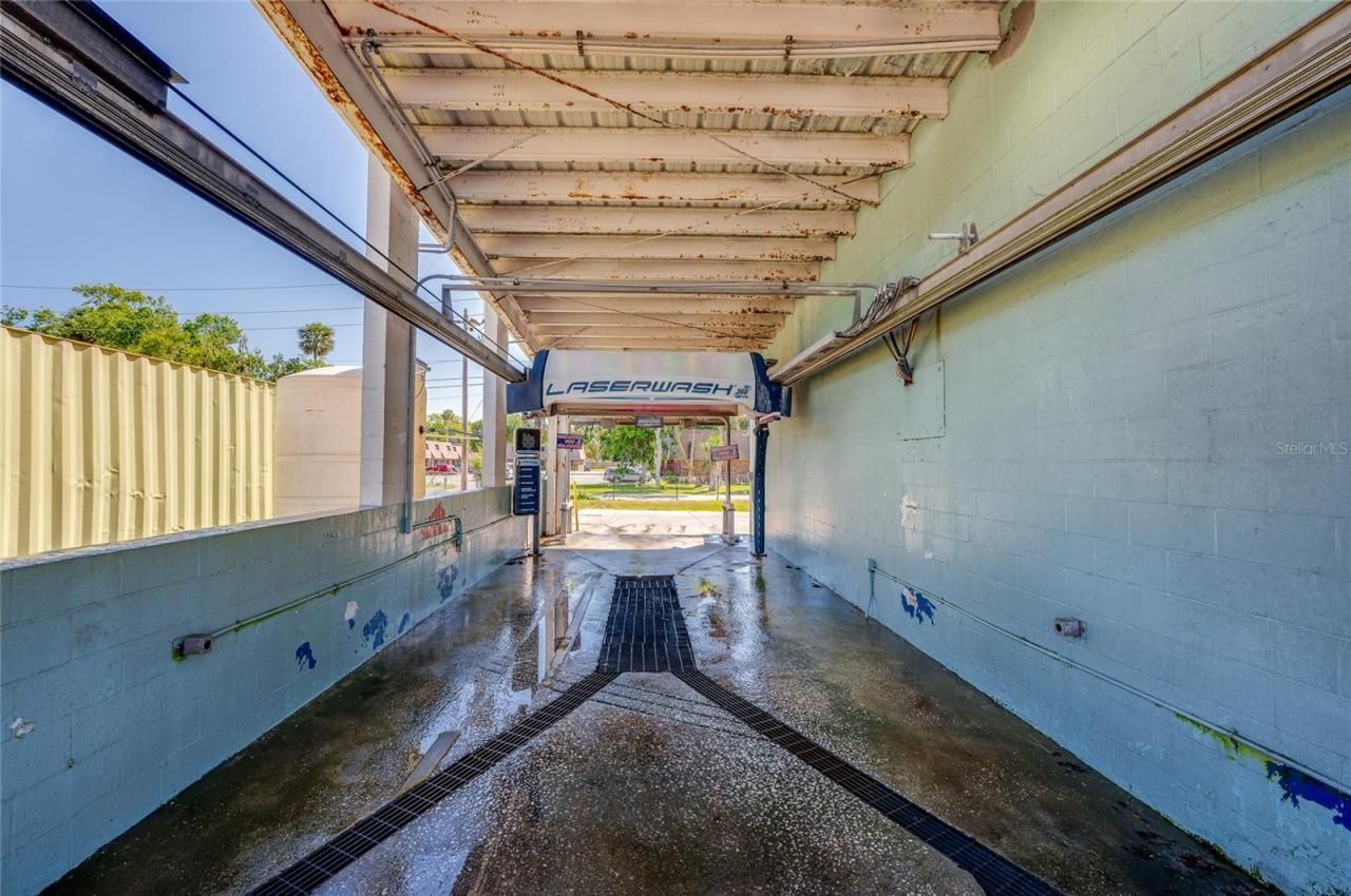 1451 N Nova Road, Daytona Beach, FL 32117 Photo