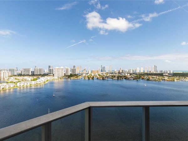 17301 Biscayne Blvd, Unit L-PH-10, North Miami Beach, FL 33160