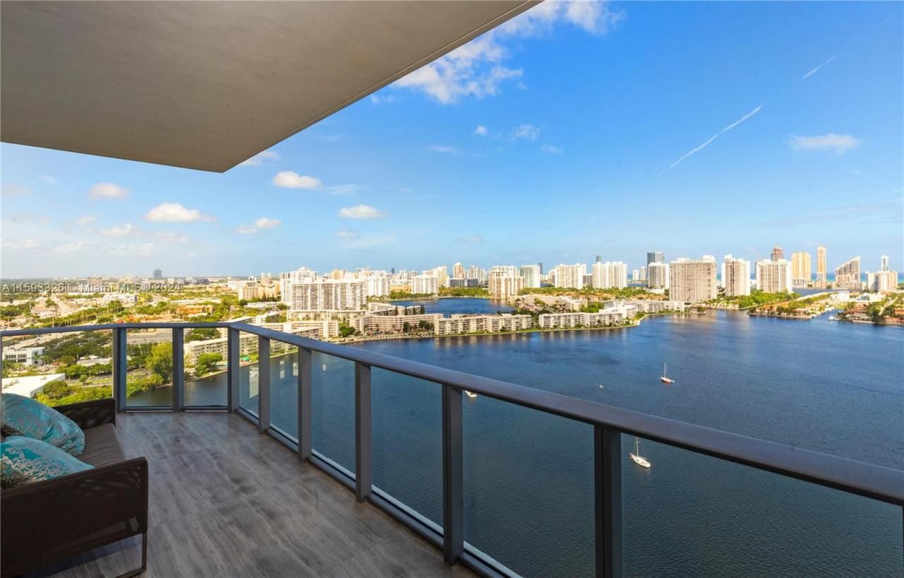17301 Biscayne Blvd, Unit L-PH-10, North Miami Beach, FL 33160 Photo