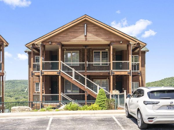 29 Stone Cliff Circle, Unit 1, Branson, MO 65616