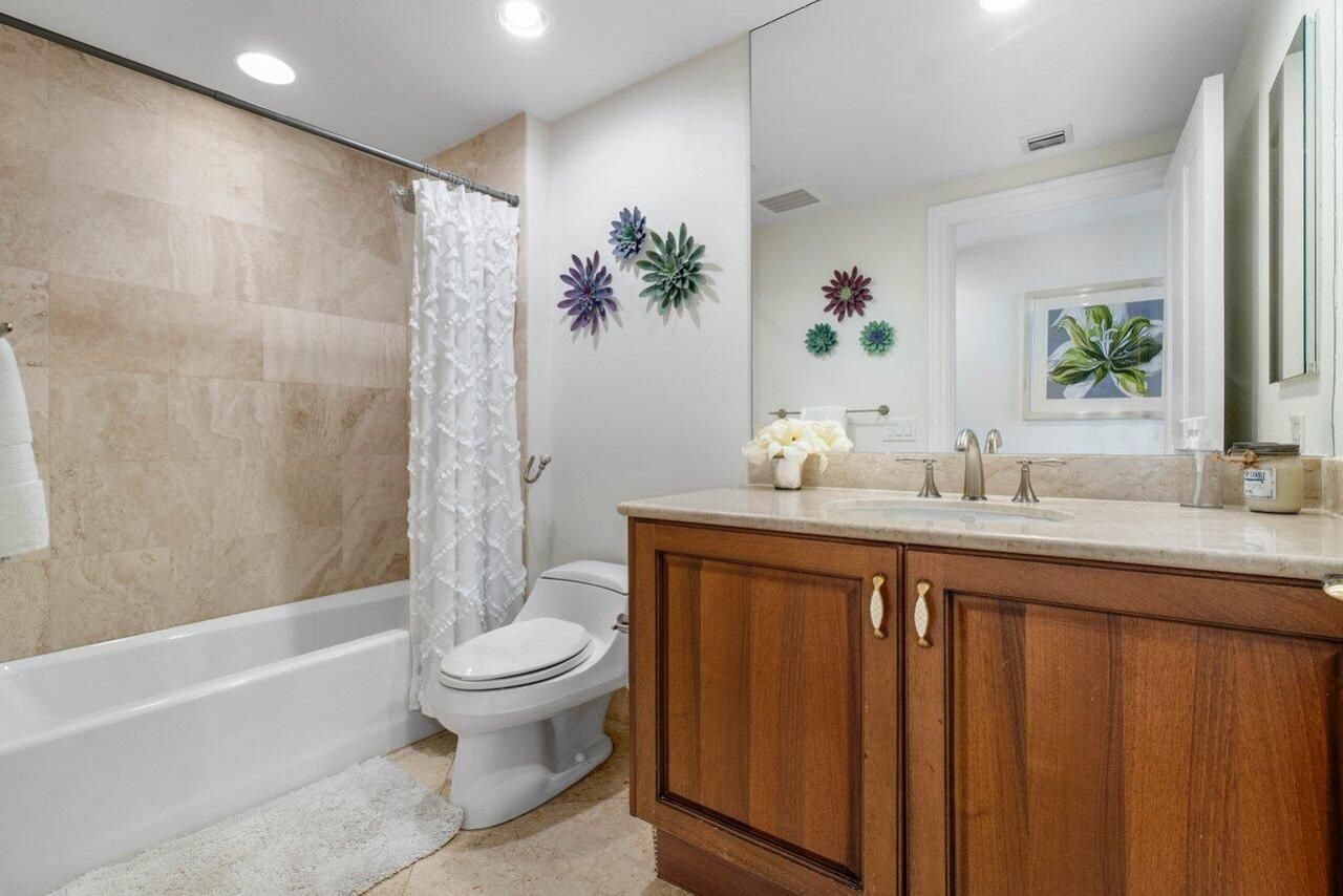 3800 N Ocean Drive, Unit 1651, Singer Island, FL 33404 Photo