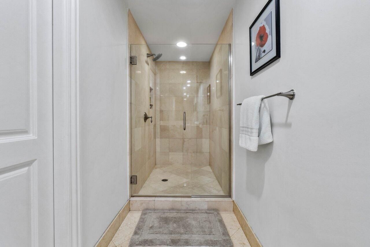 3800 N Ocean Drive, Unit 1651, Singer Island, FL 33404 Photo