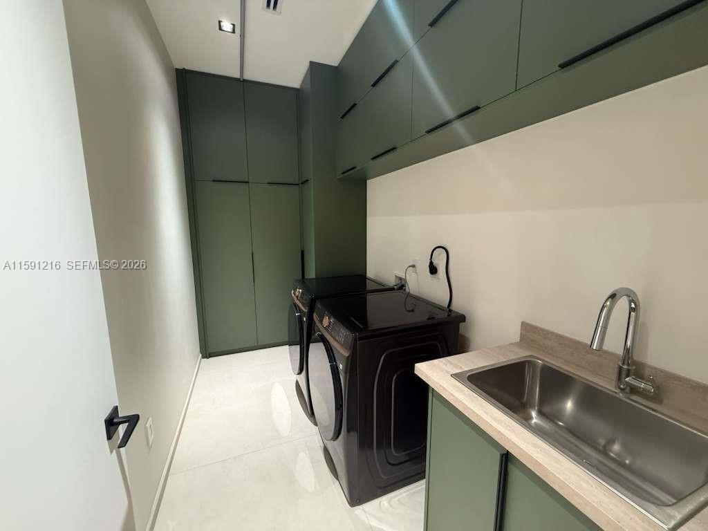 135 SW 29th Rd, Miami, FL 33129 Photo