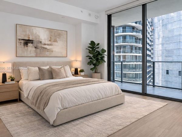 45 SW 9th St, Unit 3502, Miami, FL 33130