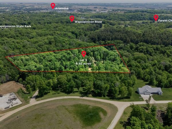 Wapsi Ridge Lot 3, Anamosa, IA 52205