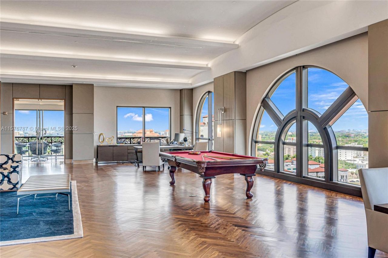 2020 Ponce De Leon Blvd, Unit PH-A1, Coral Gables, FL 33134 Photo