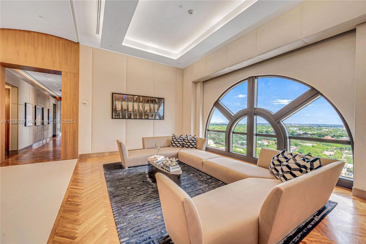 2020 Ponce De Leon Blvd, Unit PH-A1, Coral Gables, FL 33134 Photo