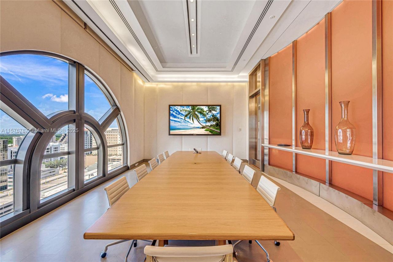 2020 Ponce De Leon Blvd, Unit PH-A1, Coral Gables, FL 33134 Photo