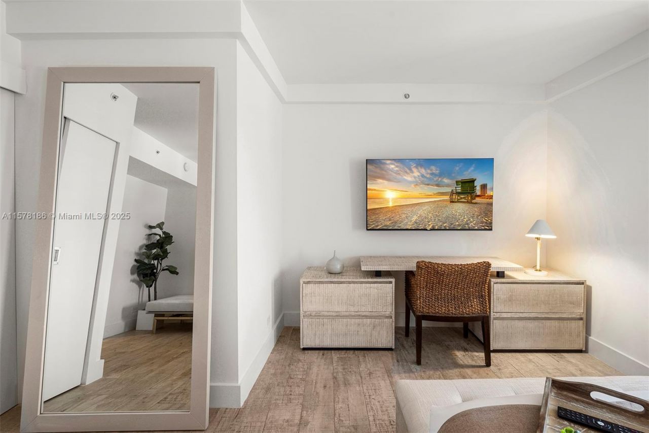 Please Call For Address, Unit 1545, Miami Beach, FL 33139 Photo